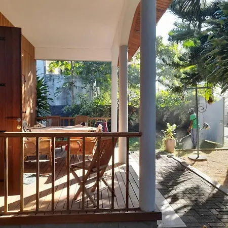 Private Wood-Clad Villa Surrounded By Trees, Steps From The Sea Flic en Flac Exterior photo